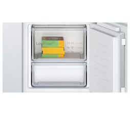 Slika 2 izdelka: Bosch Vgradni kombinirani hladilnik - KIV87VFE0